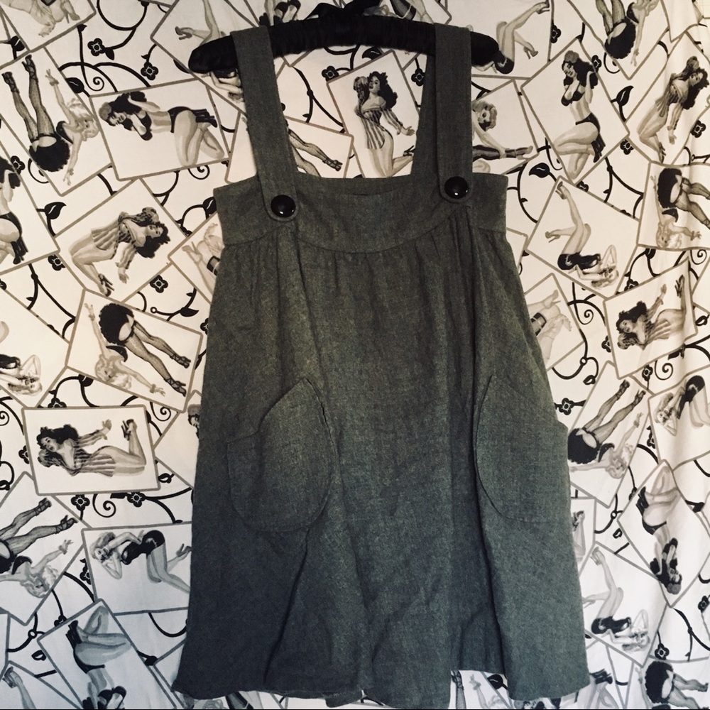 IT HAS POCKETS 💋3/$20 Bundle to Save💋